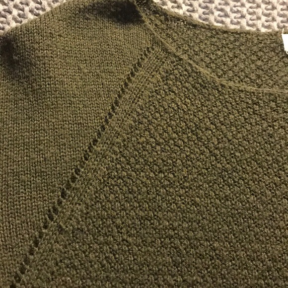 army green dynamite long sleeve - Picture 3 of 4